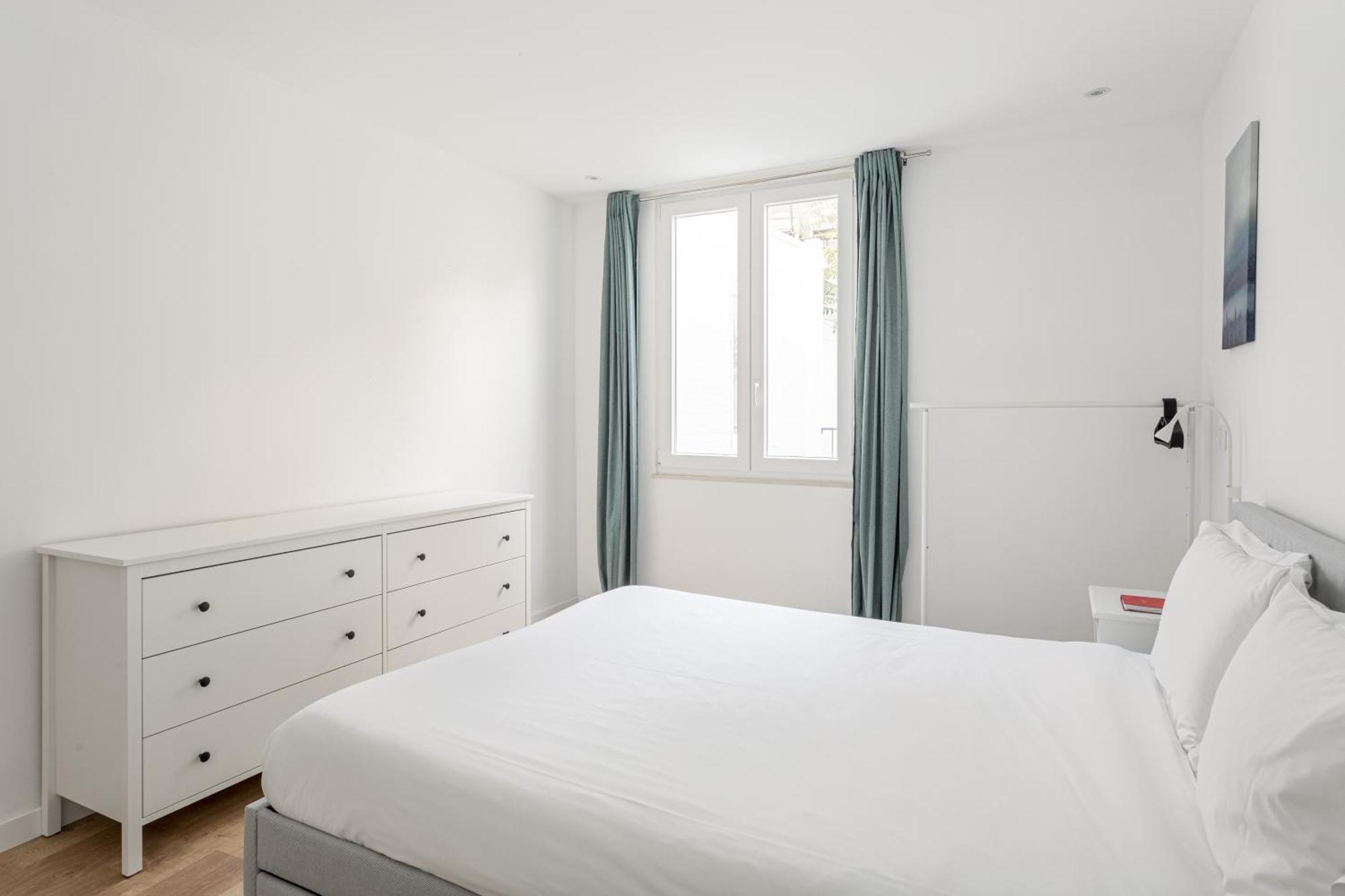 Joivy Minimalistic Apt W Patio In Principe Real Лісабон Екстер'єр фото
