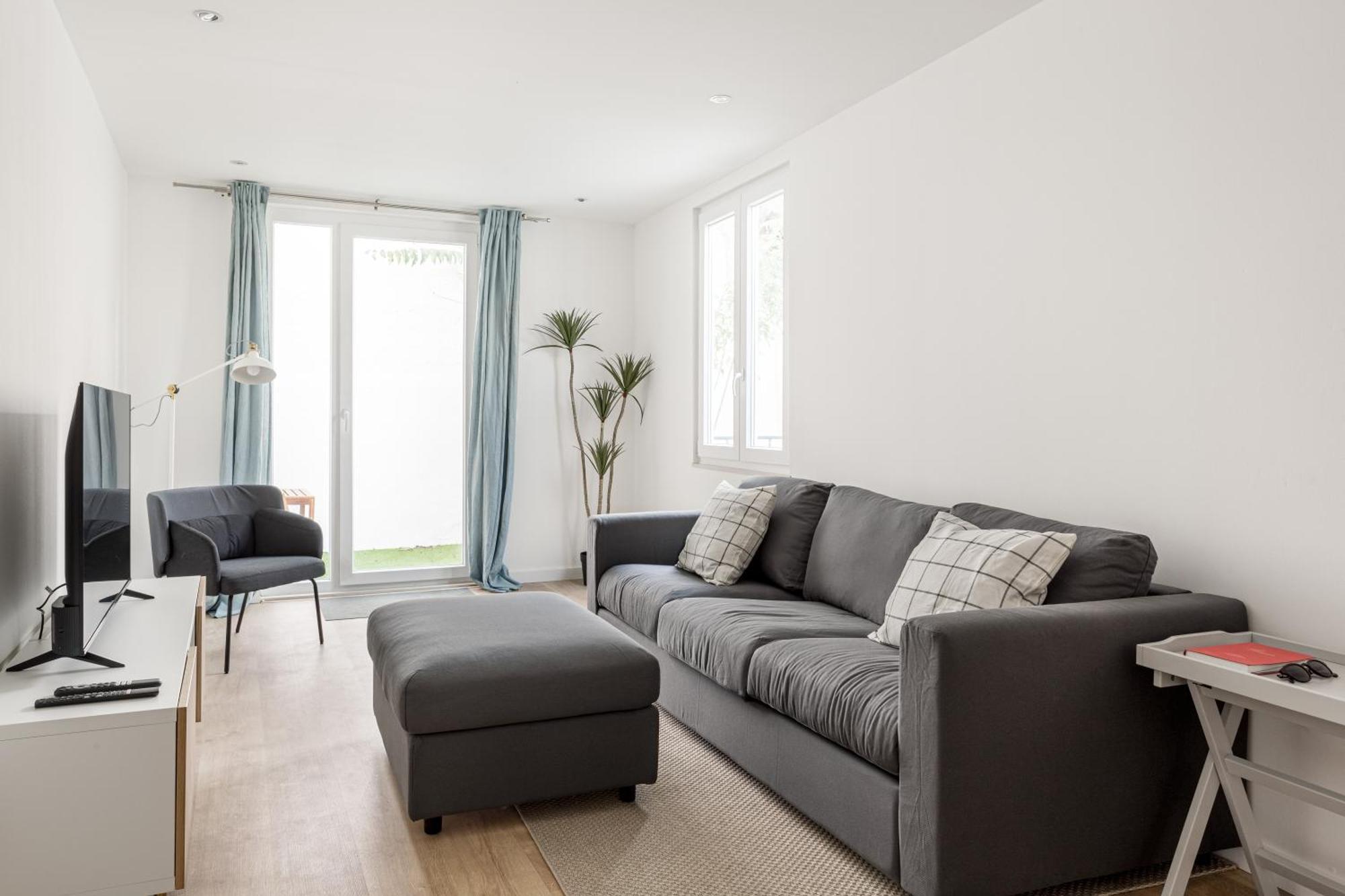 Joivy Minimalistic Apt W Patio In Principe Real Лісабон Екстер'єр фото